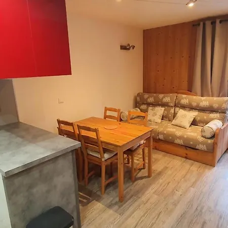 Melezets 3 - 2 Pieces 4 Personnes Mae-0601 Apartment Modane